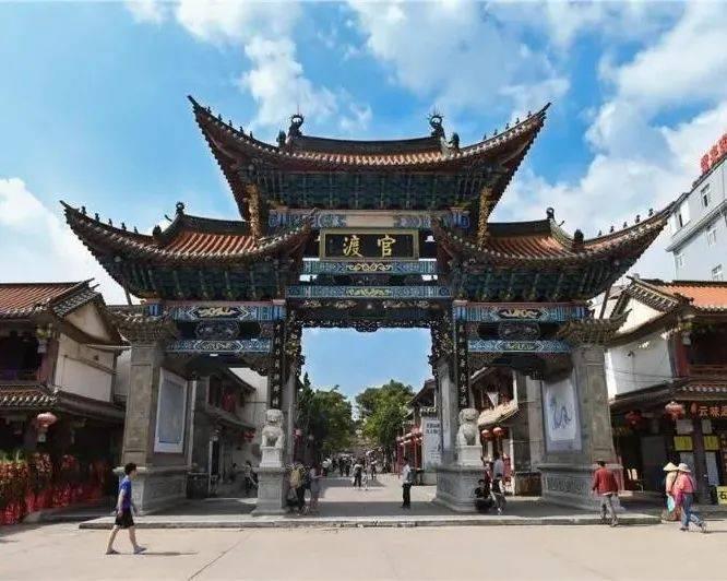 银行卡在工作人员没有告知的情况下让降级算什么?